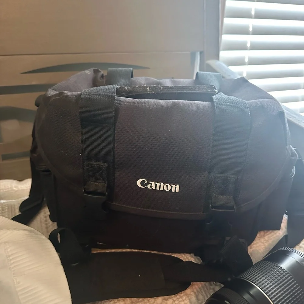 Canon Rebel T5 with 2 Lenses and Bag